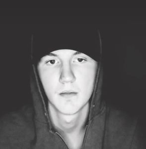 Meet your Posher, Seth